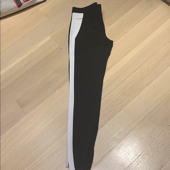 Narciso Rodriguez tapered pant with ankle zipper - Picture 8 of 8